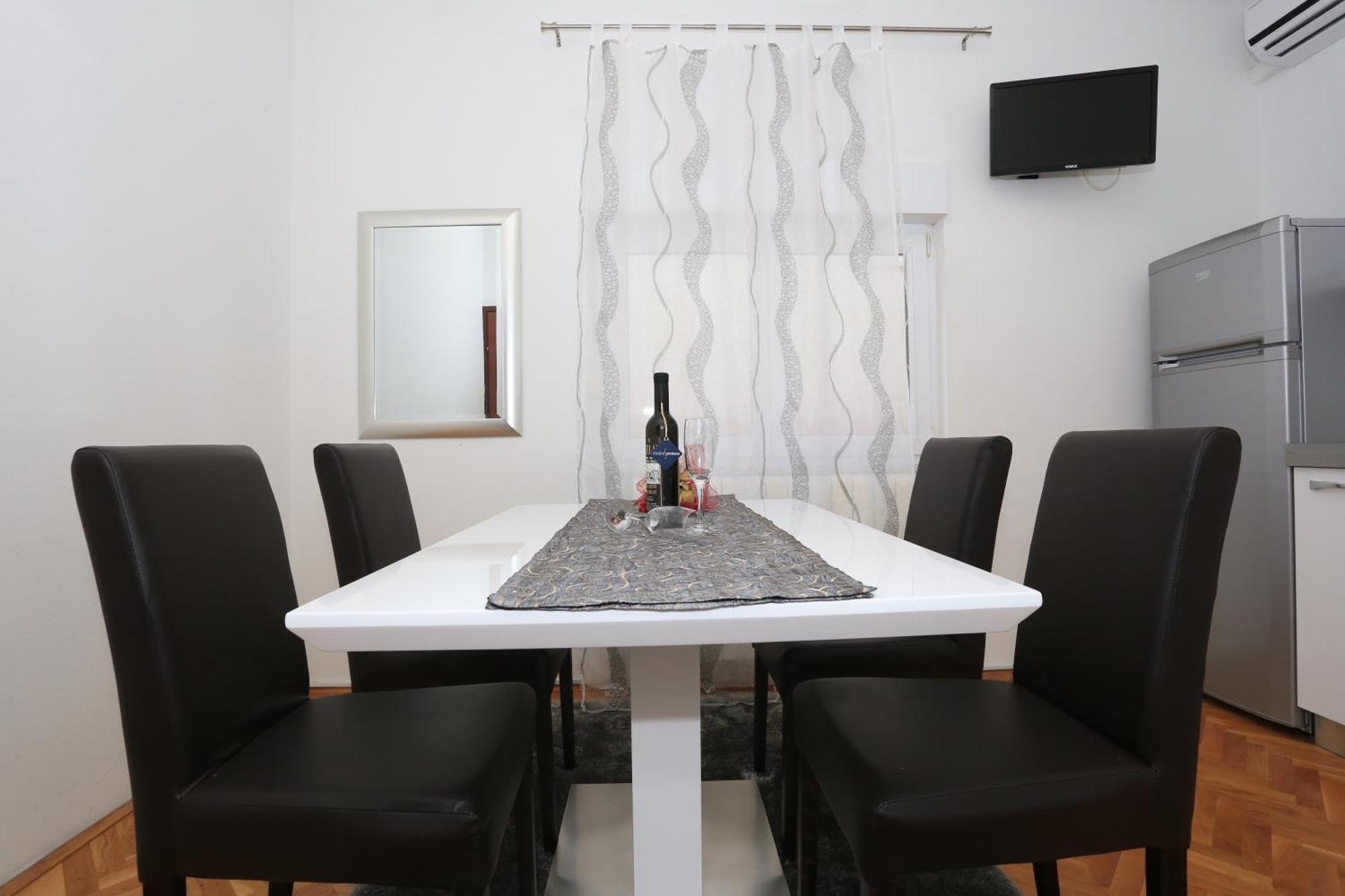 Apartments Maruna Self Check-In Zadar Phòng bức ảnh