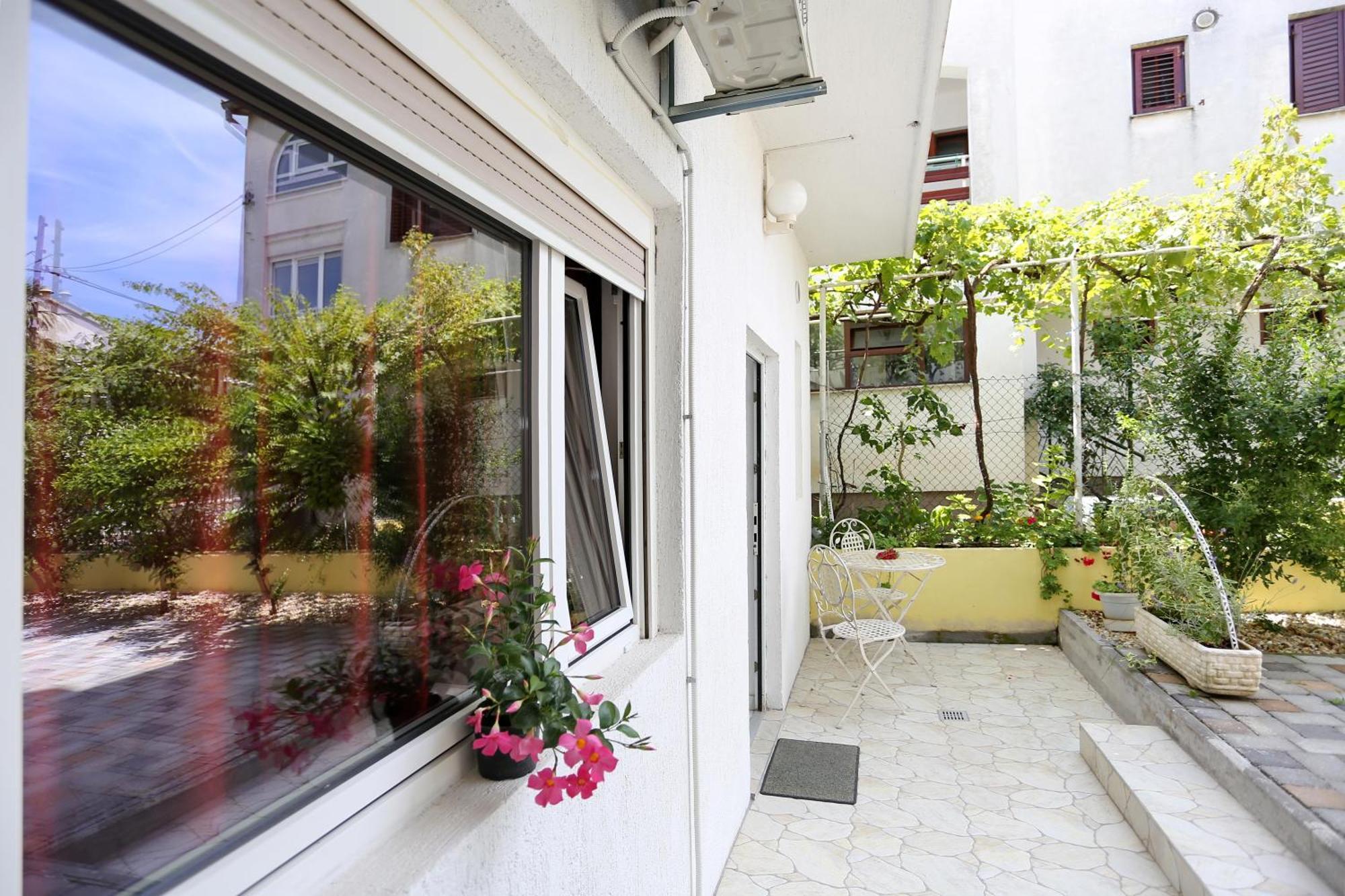 Apartments Maruna Self Check-In Zadar Phòng bức ảnh