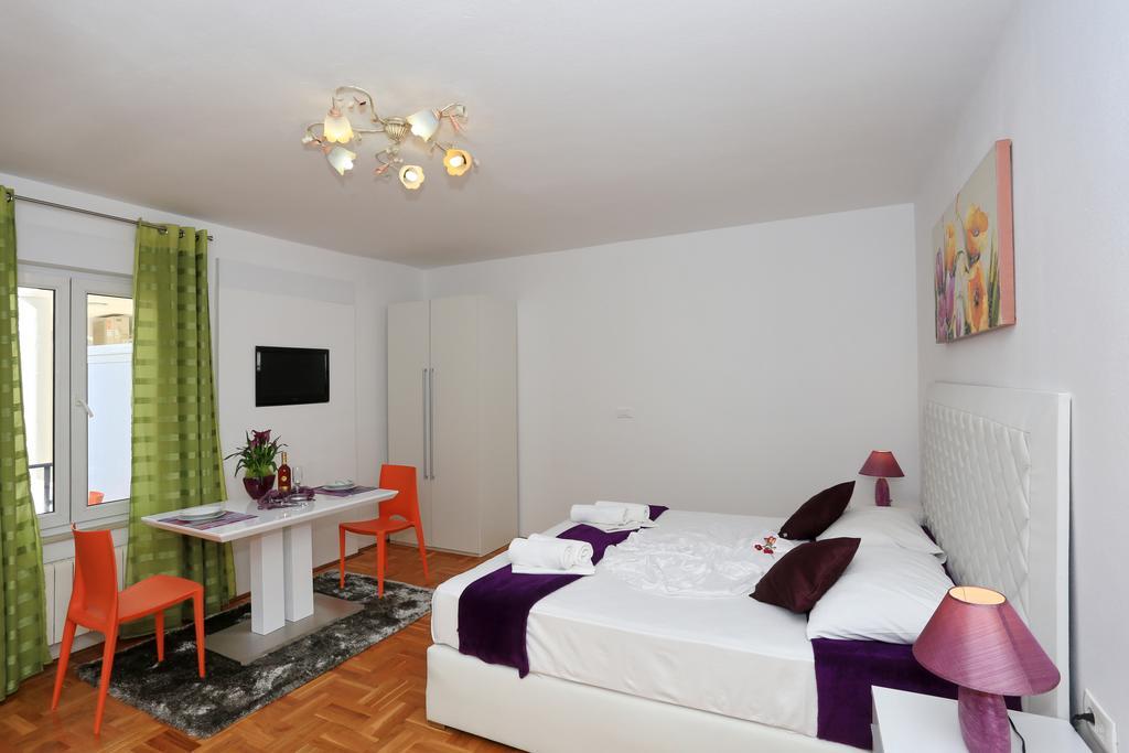 Apartments Maruna Self Check-In Zadar Ngoại thất bức ảnh