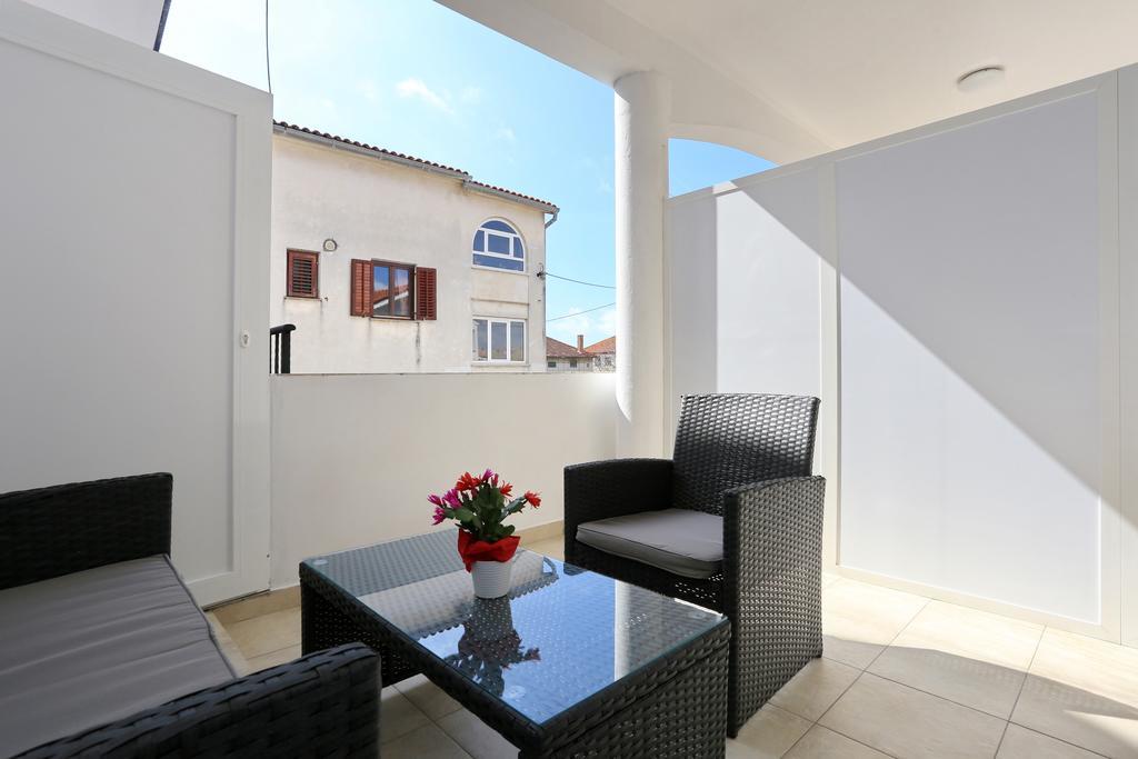 Apartments Maruna Self Check-In Zadar Ngoại thất bức ảnh