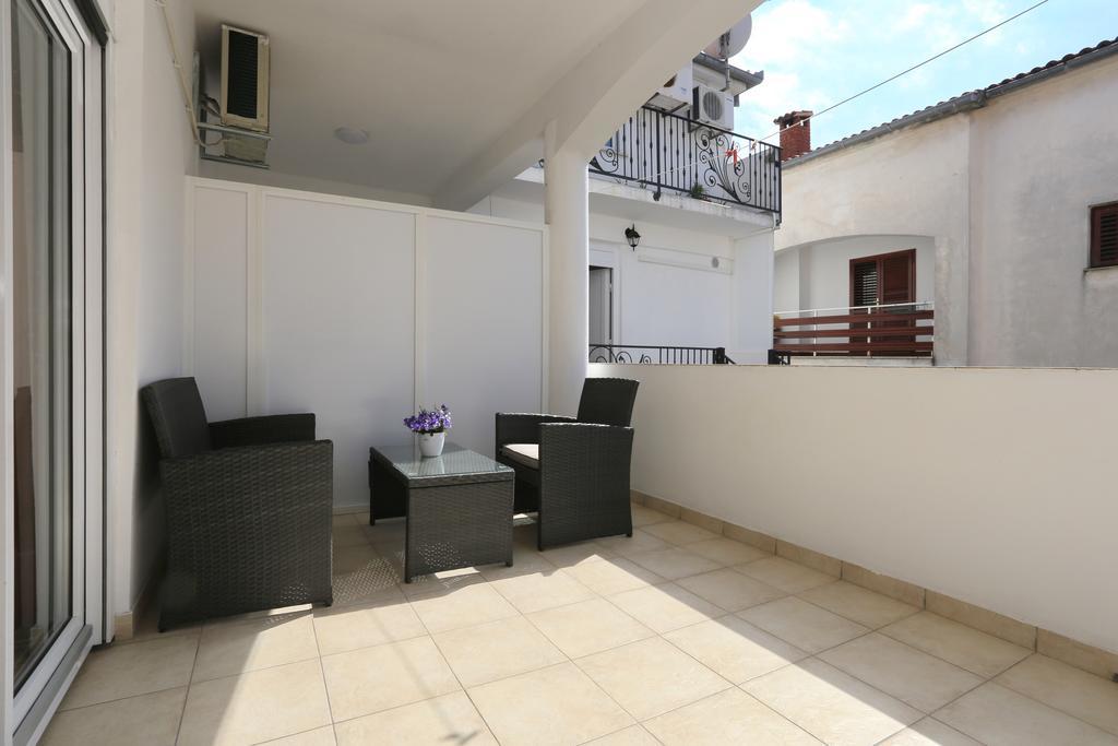 Apartments Maruna Self Check-In Zadar Ngoại thất bức ảnh