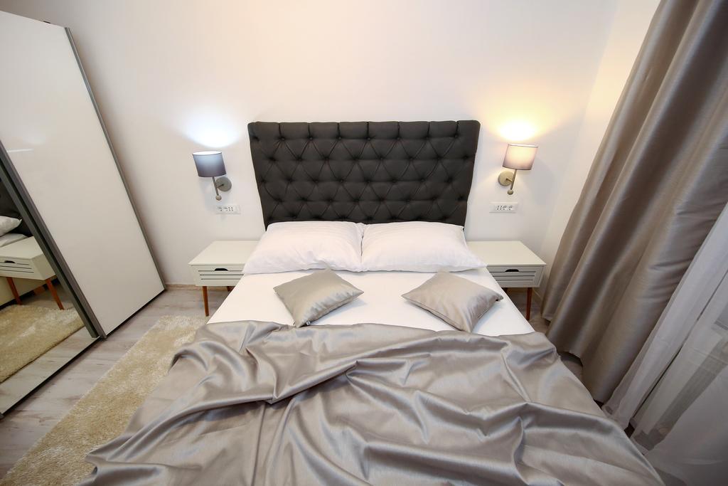 Apartments Maruna Self Check-In Zadar Ngoại thất bức ảnh