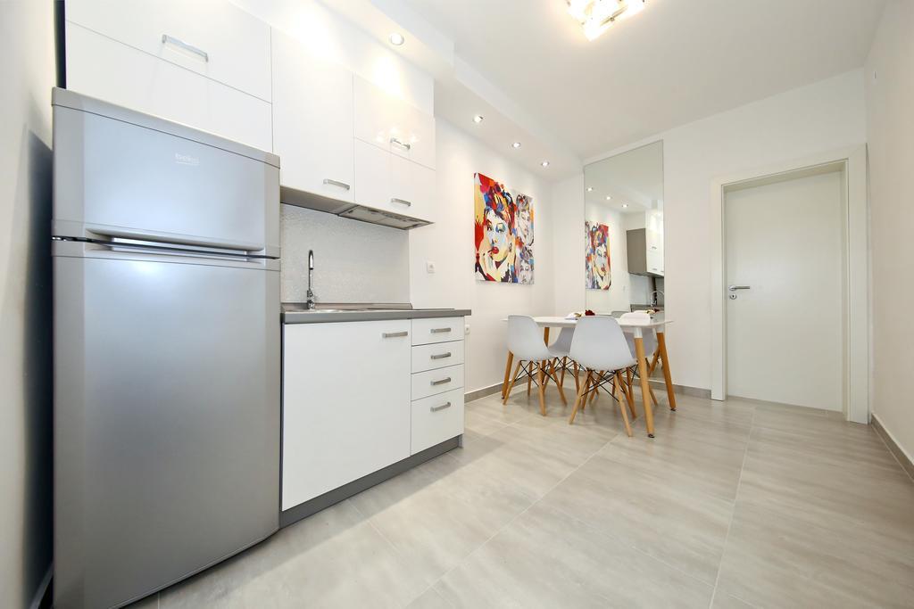 Apartments Maruna Self Check-In Zadar Ngoại thất bức ảnh