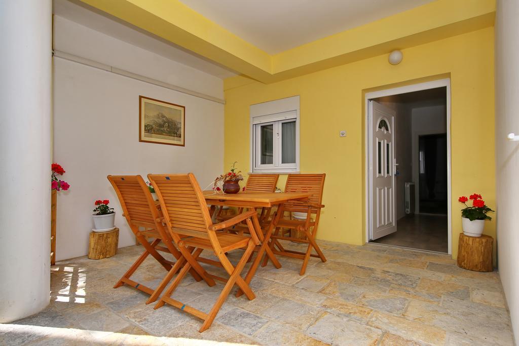 Apartments Maruna Self Check-In Zadar Ngoại thất bức ảnh